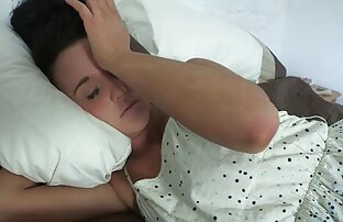 Chica rusa pornos venezolanas caseras (medveghonok) se muestra en el trabajo
